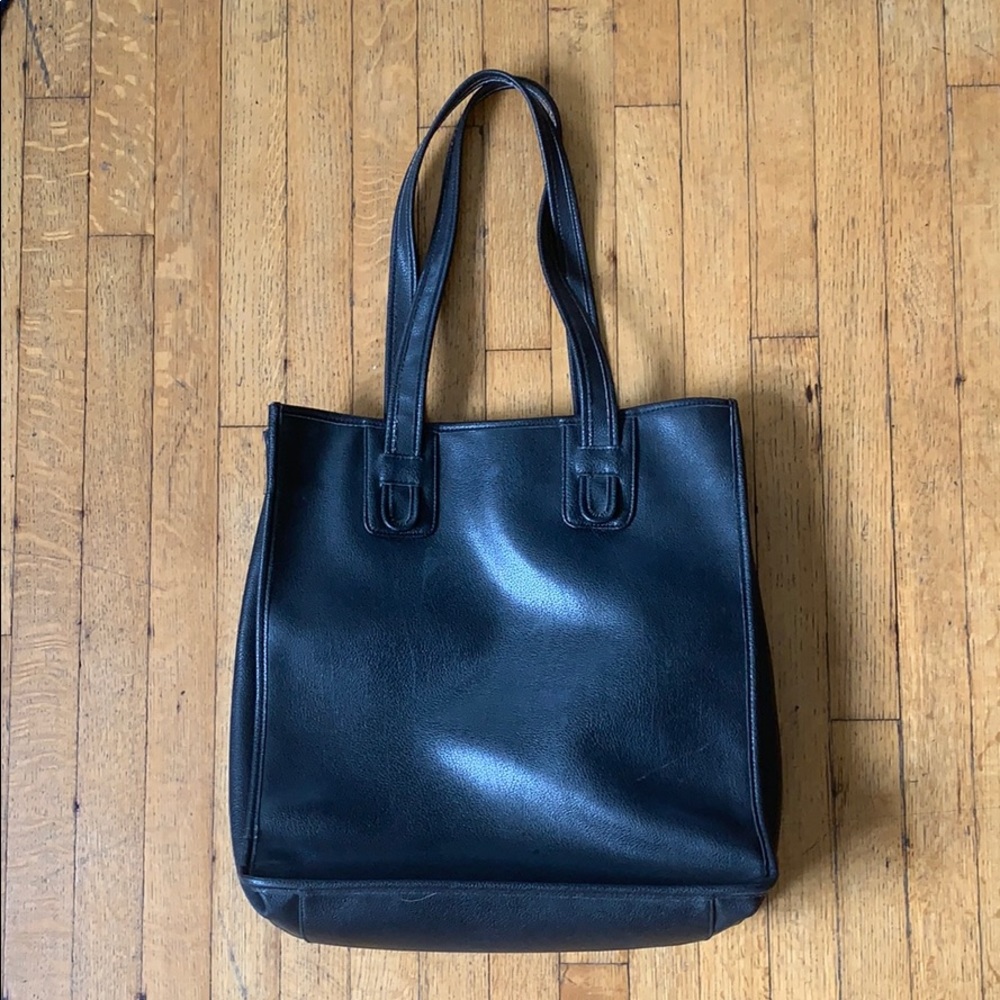 Perfect DKNY minimal tote
